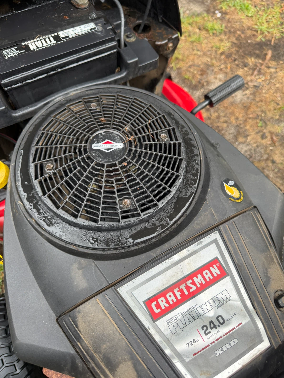 24 hp twin cyl mower - photo 3