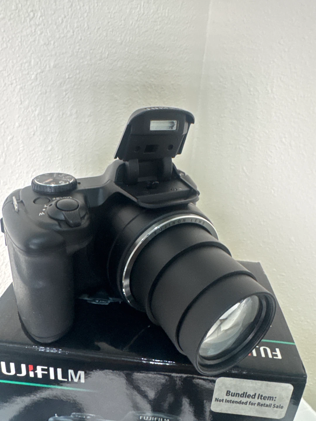 Fujifilm FinePix S8600 Digital Camera with Box and Manual - photo 3
