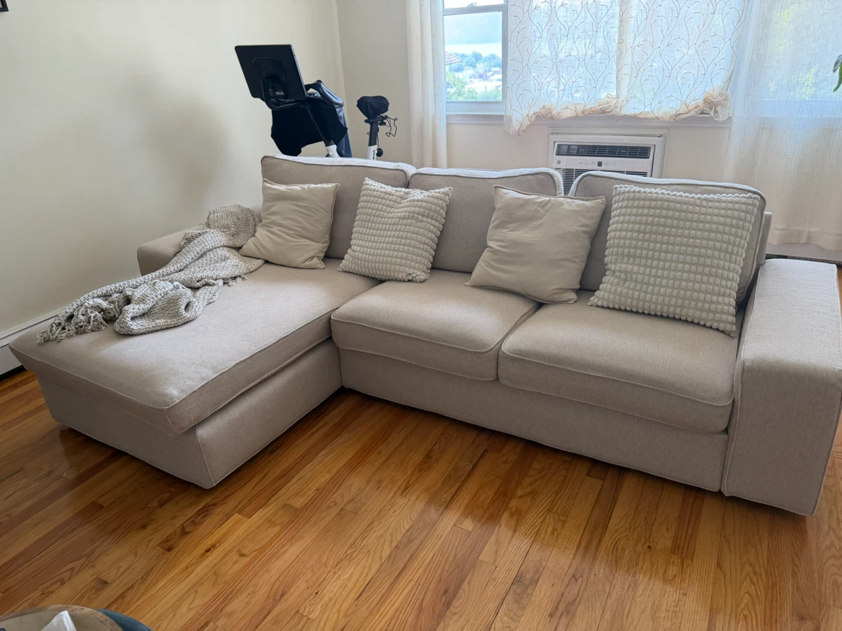KIVIK Sofa with chaise, Tresund light beige - photo 4