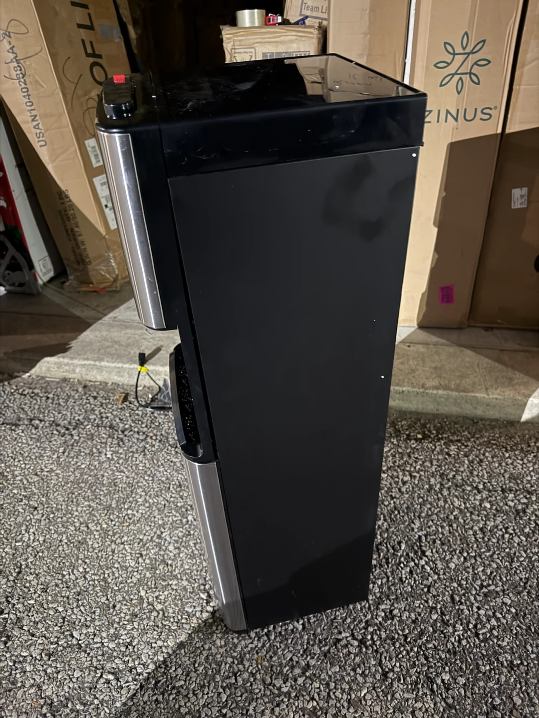 Water Dispenser - photo 5