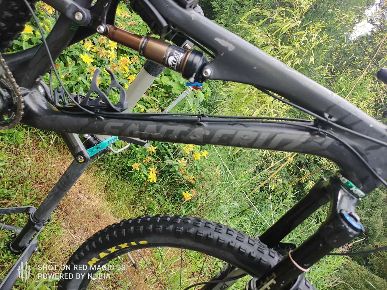 Santa Cruz Nomad Mountain Bike - photo 4
