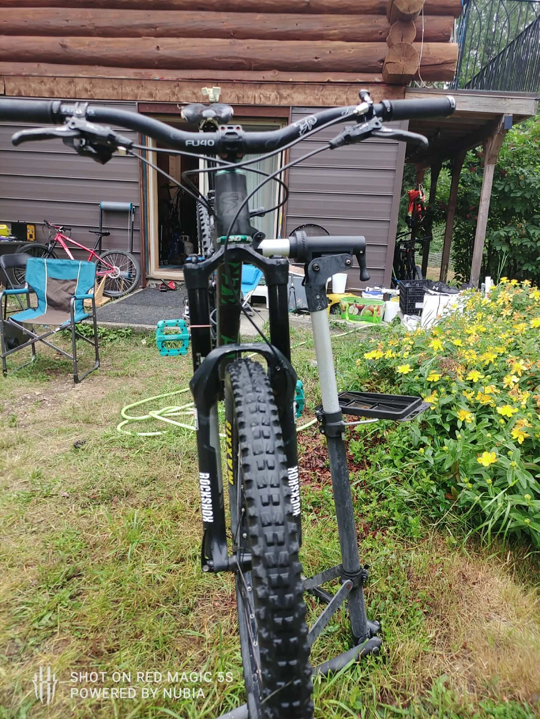 Santa Cruz Nomad Mountain Bike - photo 5