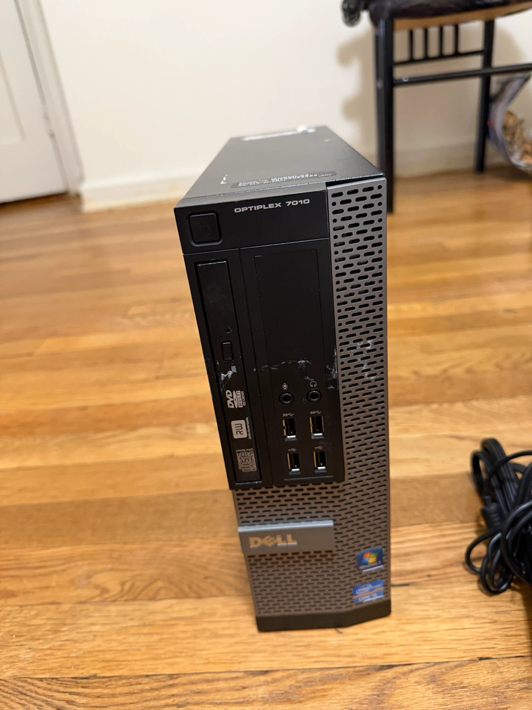 Dell OptiPlex 7010 Desktop Computer