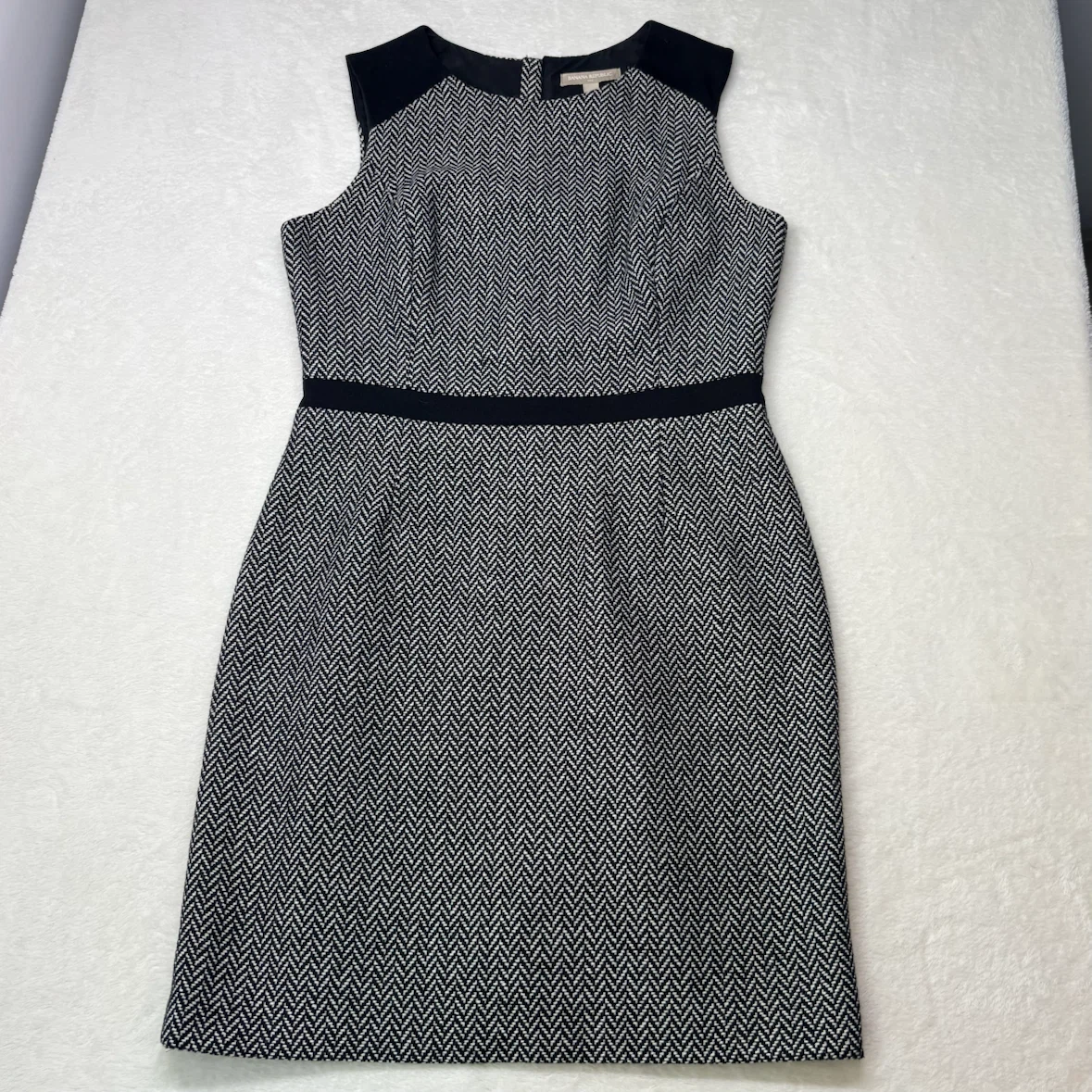 Banana Republic Black White Herringbone Sheath Dress Size 6 - photo 3