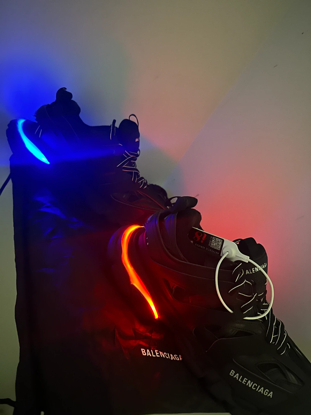 Balenciaga LED Tracks - photo 2