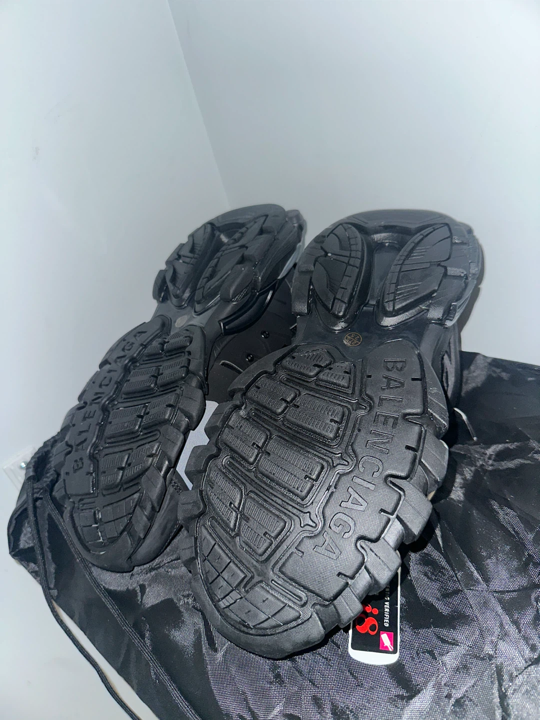 Balenciaga LED Tracks - photo 3
