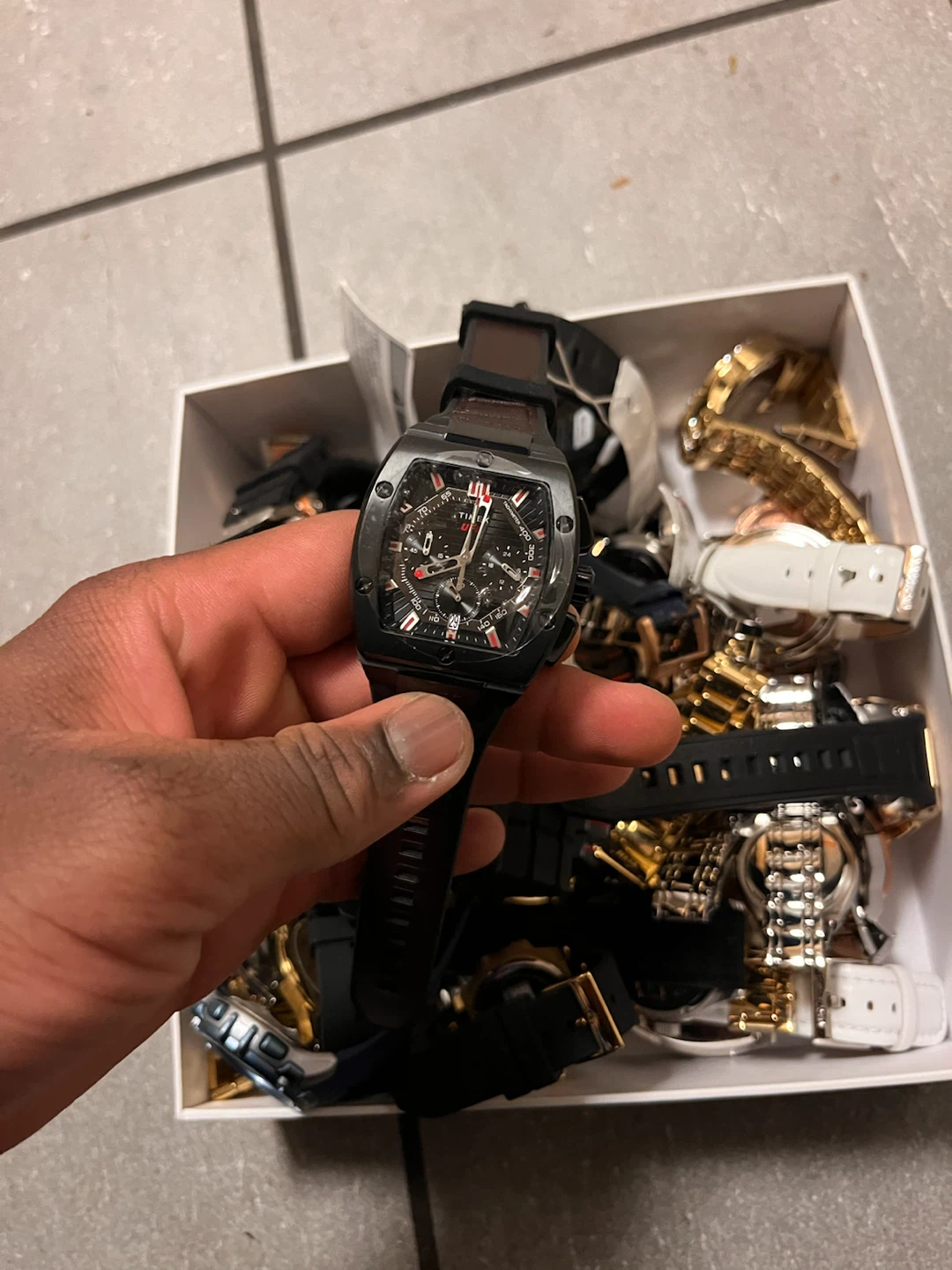 Guess Watches Collection - Various Styles - photo 3