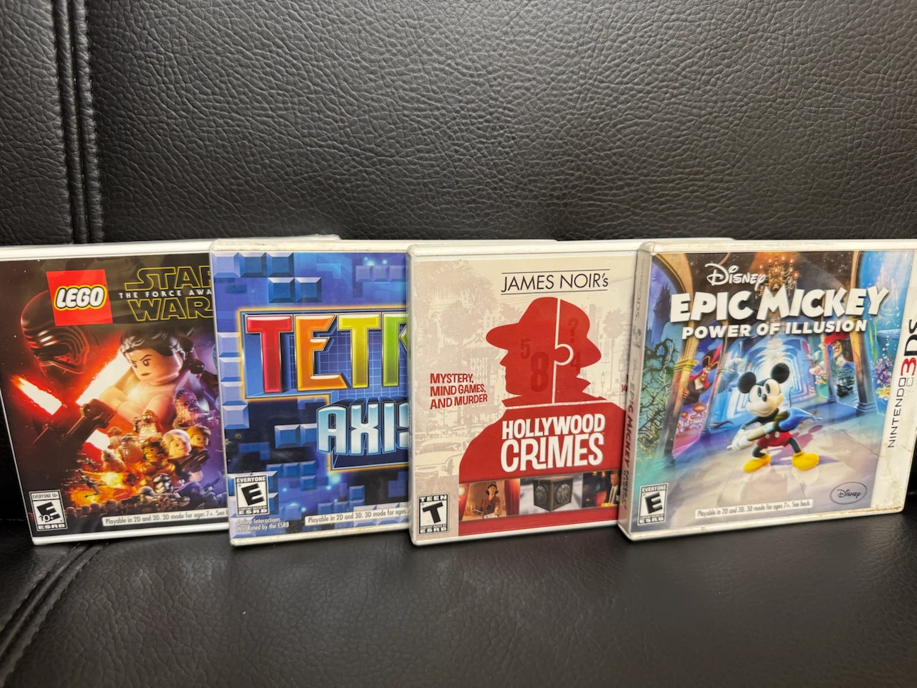 Nintendo 3DS Red Console with 4 Games - photo 3