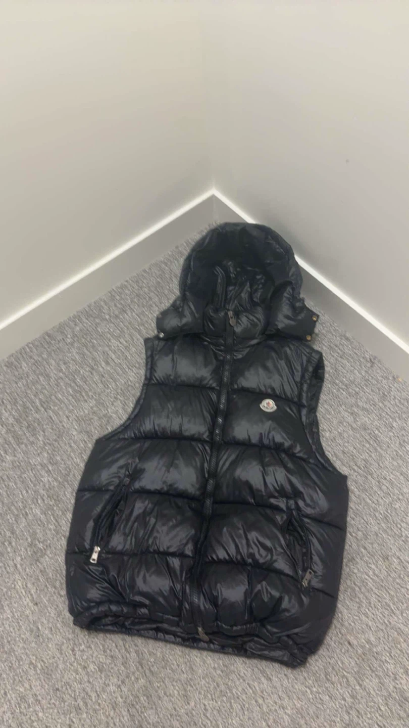 Moose Knuckles Black Puffer Jacket with Fur Hood - photo 2