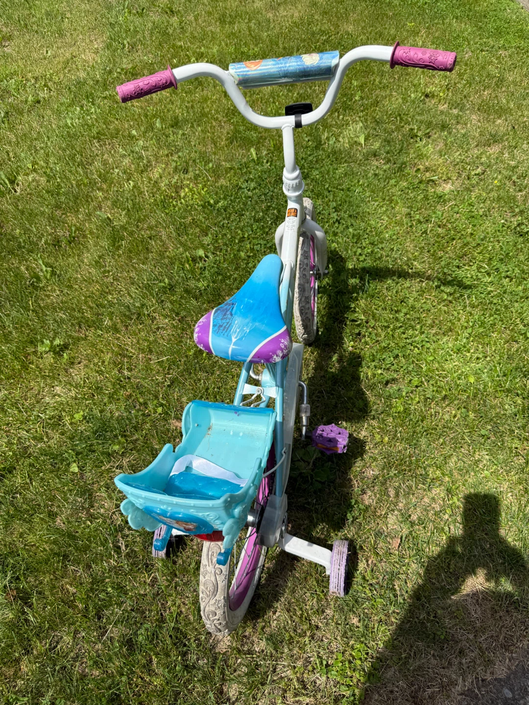 Frozen Kids Bike with Training Wheels - photo 3