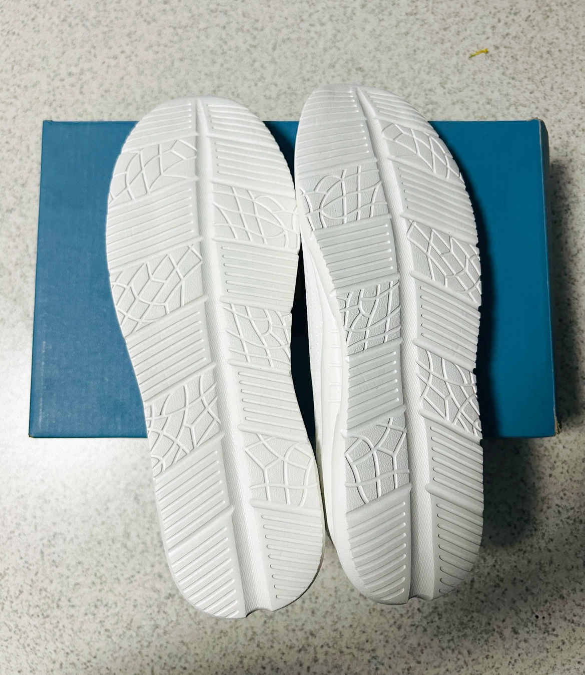 LONIAN White Sneakers - Size 10 - photo 3