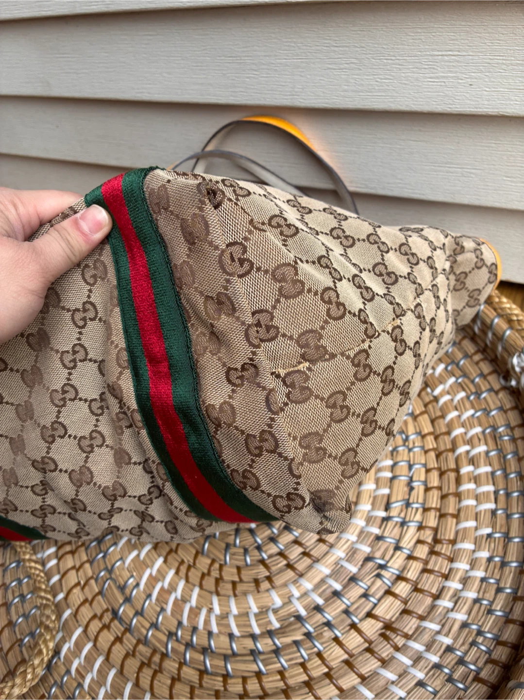 Authentic gucci tote - photo 2
