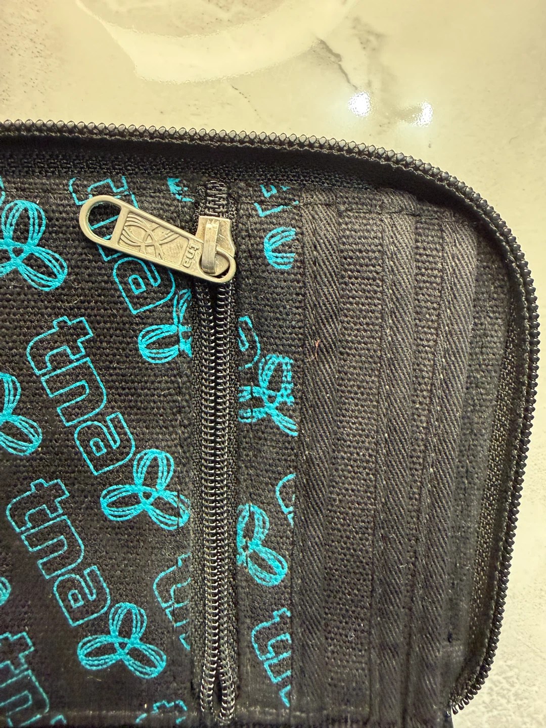 TNA Aritzia Canvas Zip-Around Wallet with Logo in Blue - photo 4