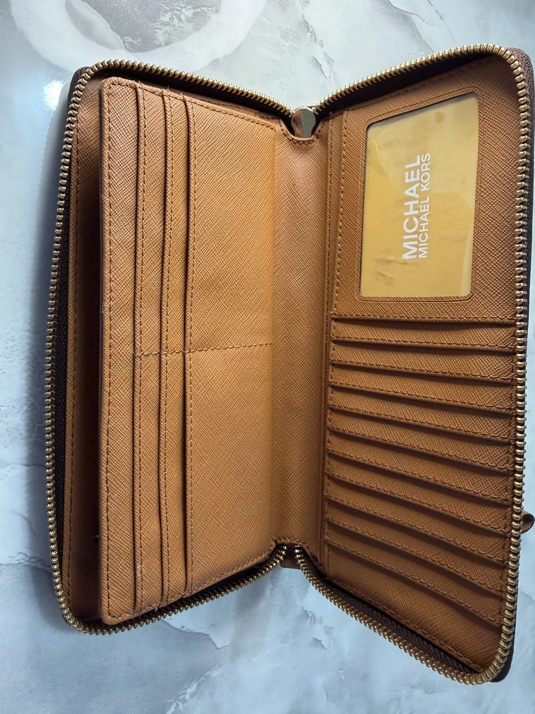 Michael Kors Zip Around Wallet - photo 3