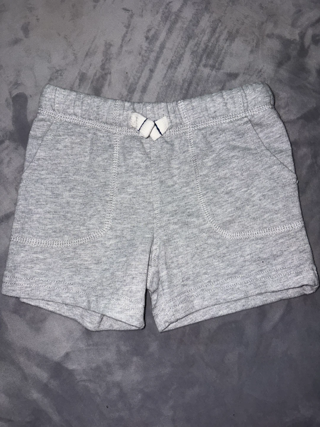 Shorts gris pour bébé Carter's 12 mois