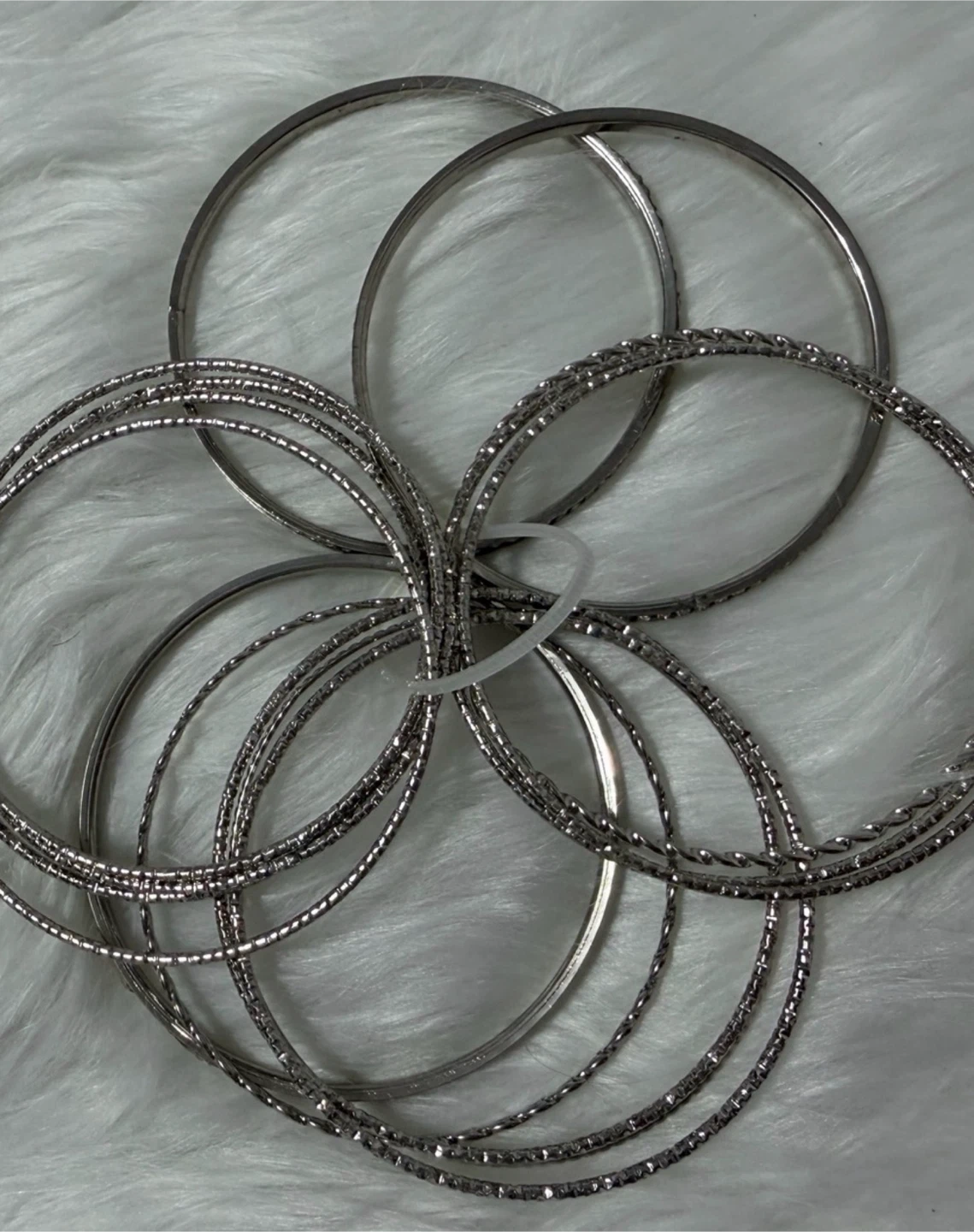 Silver Bangle Bracelet Set - photo 2