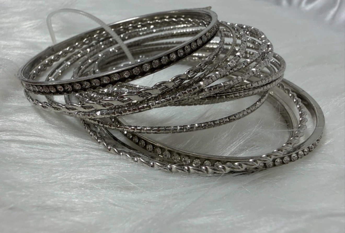 Silver Bangle Bracelet Set - photo 3