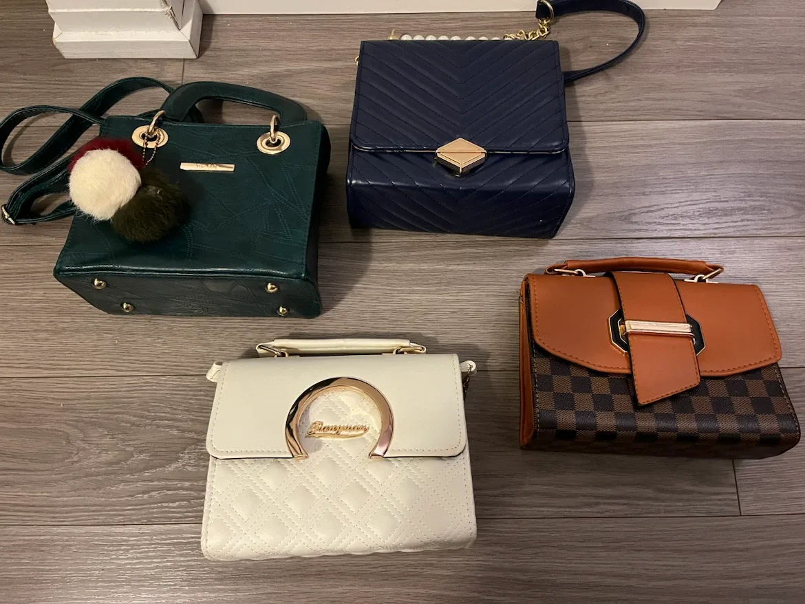 Set of 4 Women's Handbags - photo 3