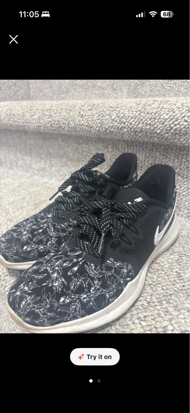 Nike Women's Running Shoes size 7.5