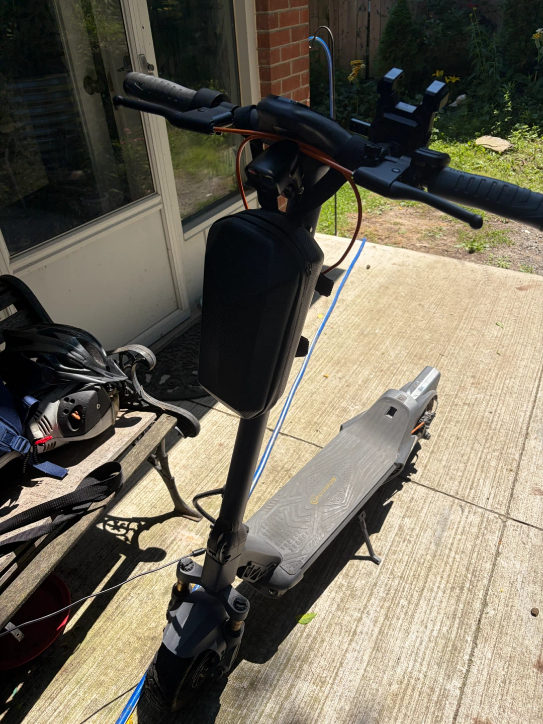 Cunfon Electric Scooter(TAKING OFFERS) - photo 4