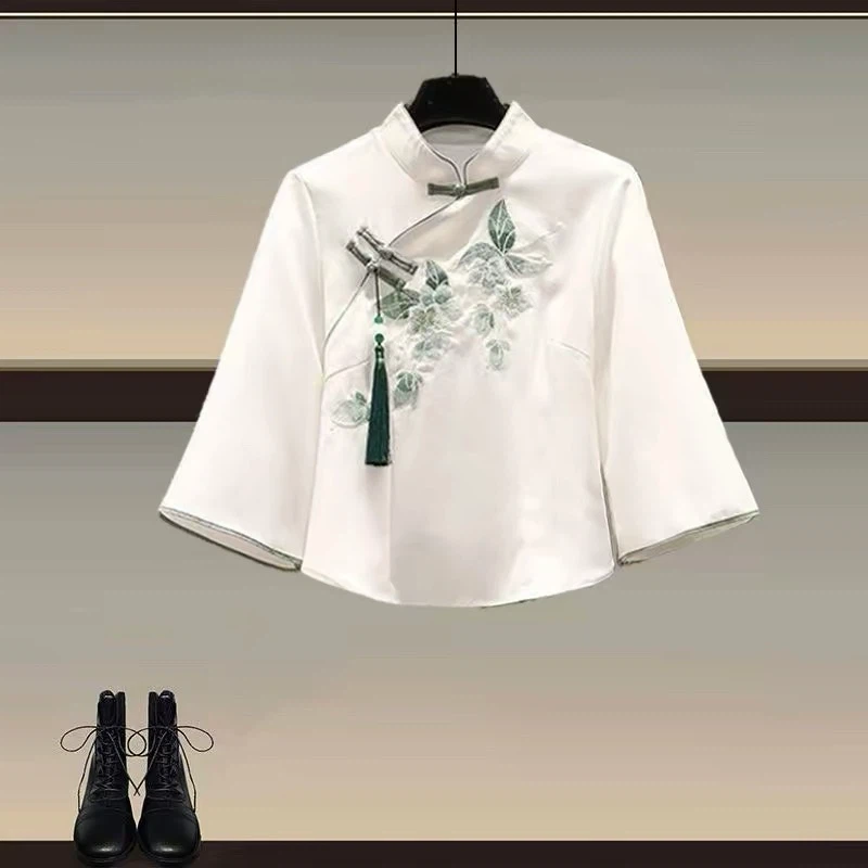 White Embroidered Tasselled Blouse and Mountain Print Skirt Set - photo 2