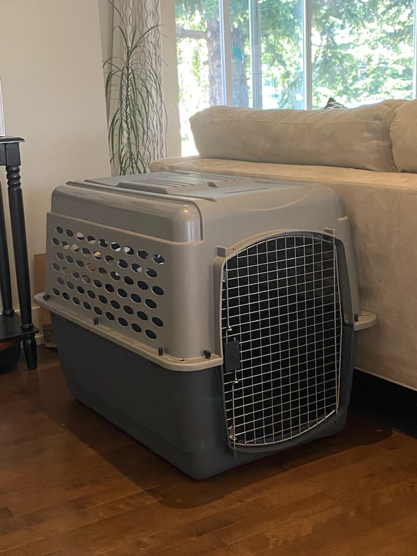 PETMATE VARI DOG KENNEL 36”L