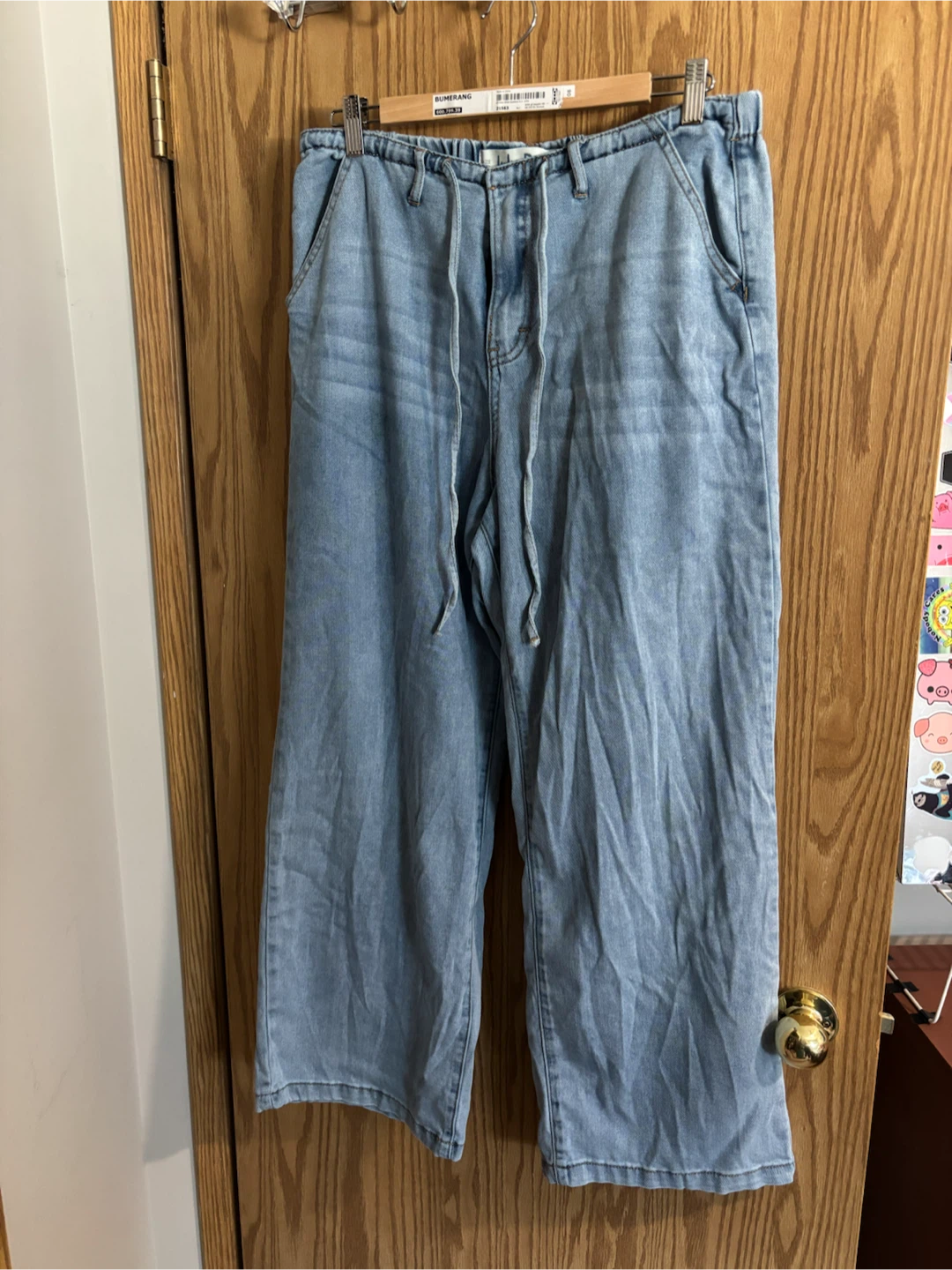 Women’s Wide Leg Jeans