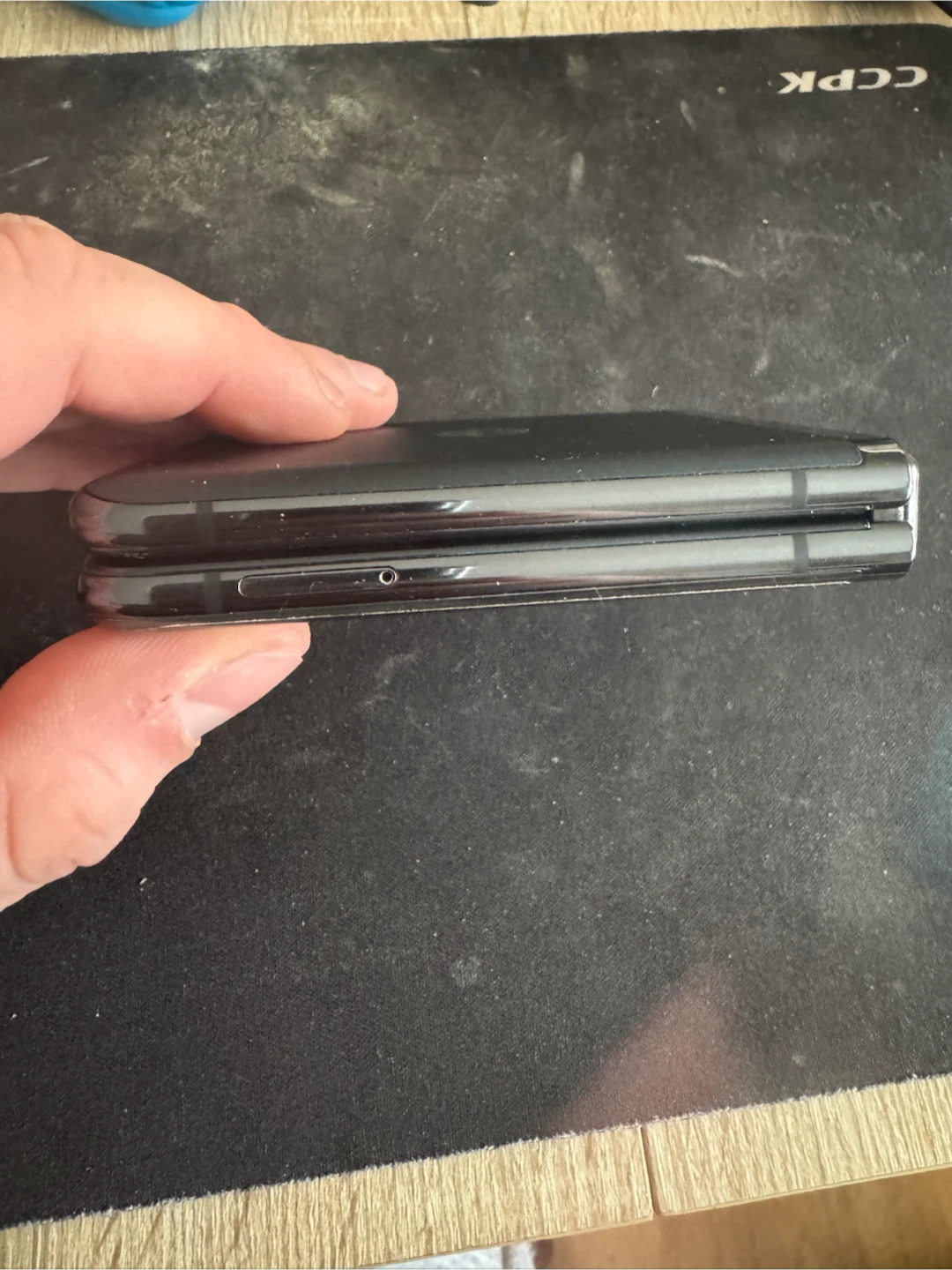 Motorola razr plus 2023 - photo 3