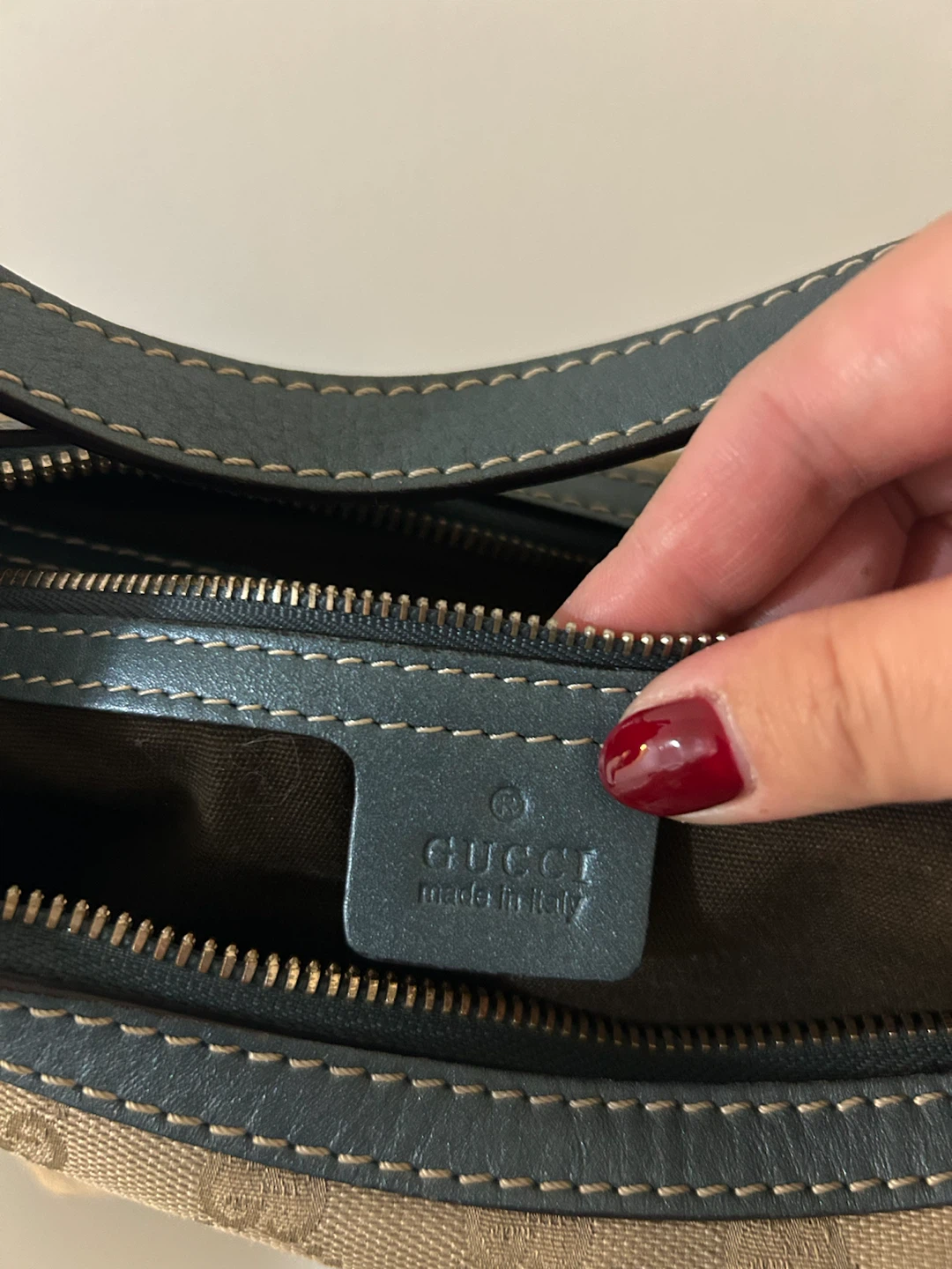 Gucci Monogram Hobo Bag - photo 3