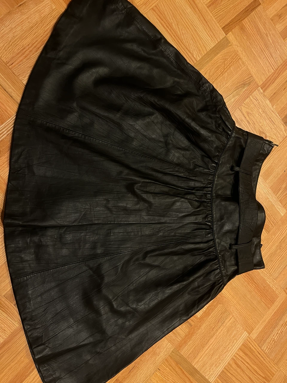 Black Leather Skirt with Belt - photo 3
