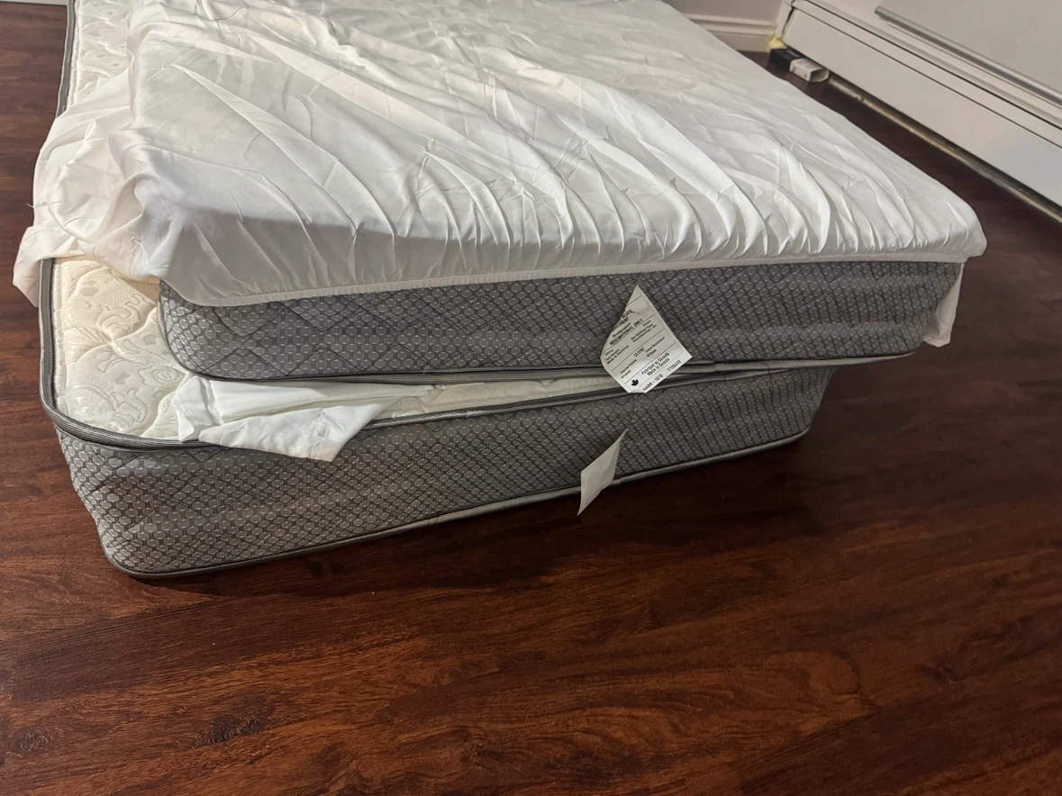 So nice condition Mattresses - photo 3