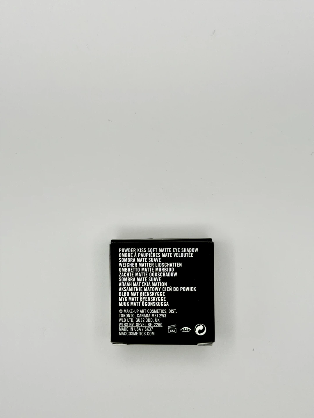 MAC Powder Kiss Soft Matte Eye Shadow - Fall In Love - photo 3
