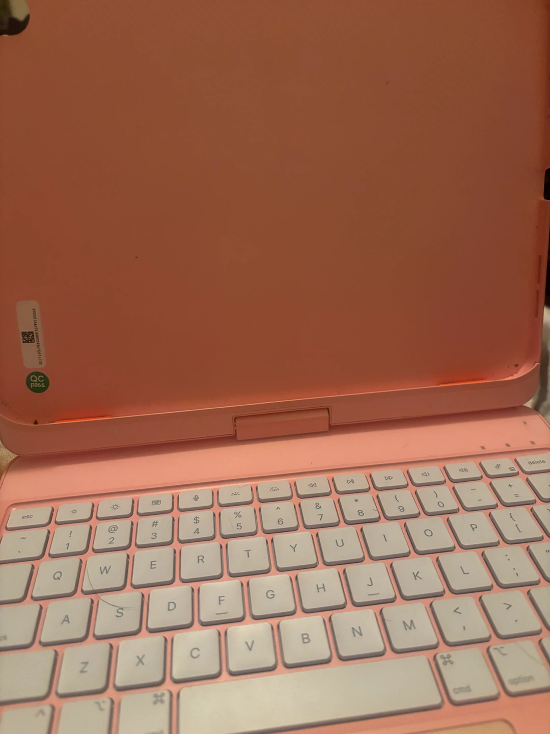 10th gen pink iPad bundle - photo 3