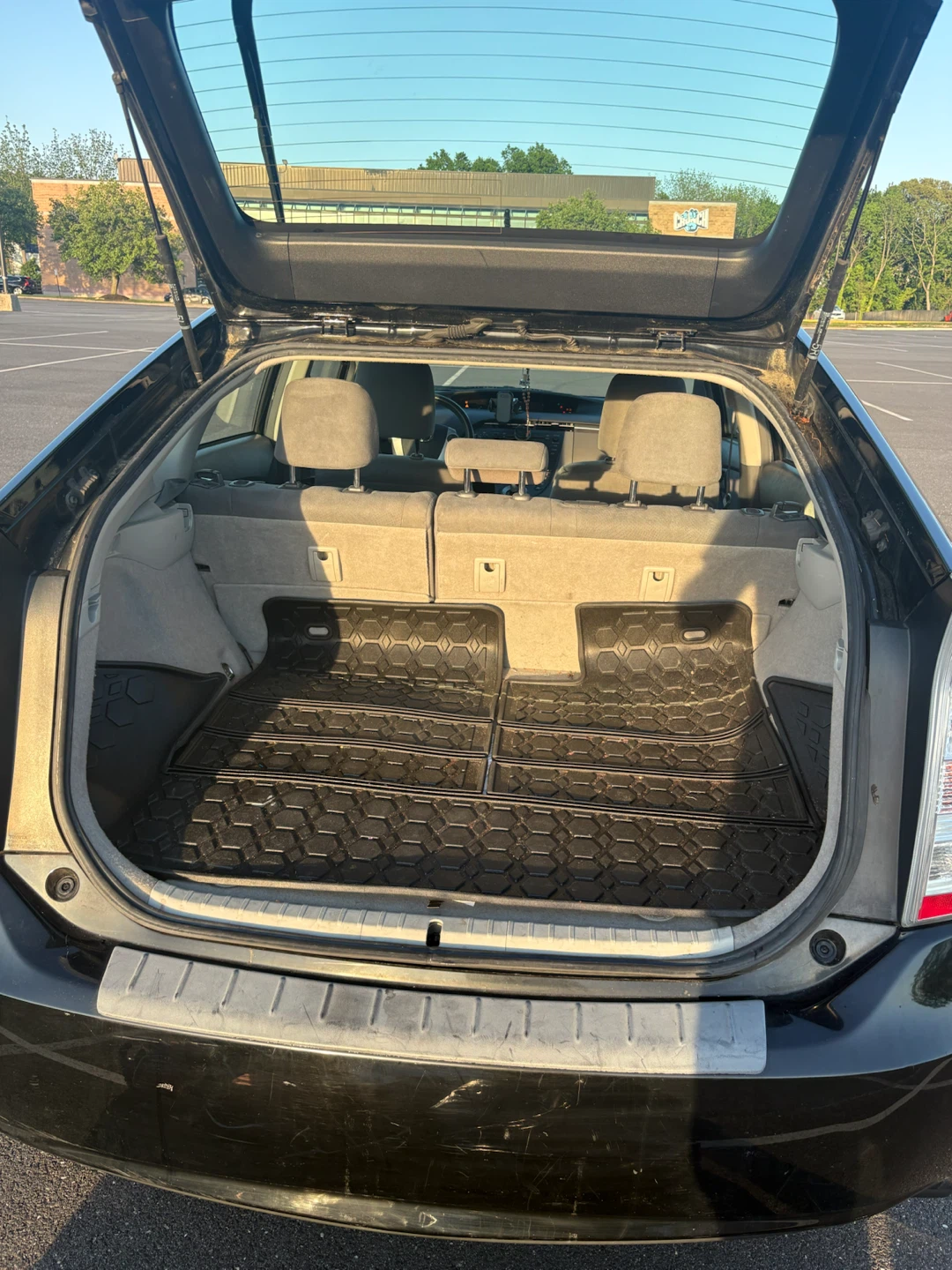 Black Toyota Prius - photo 5