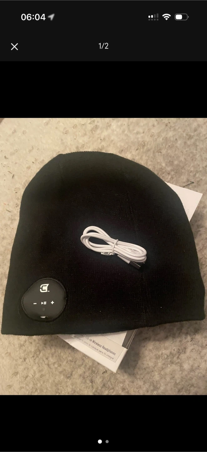 Black Wireless Bluetooth Beanie Hat