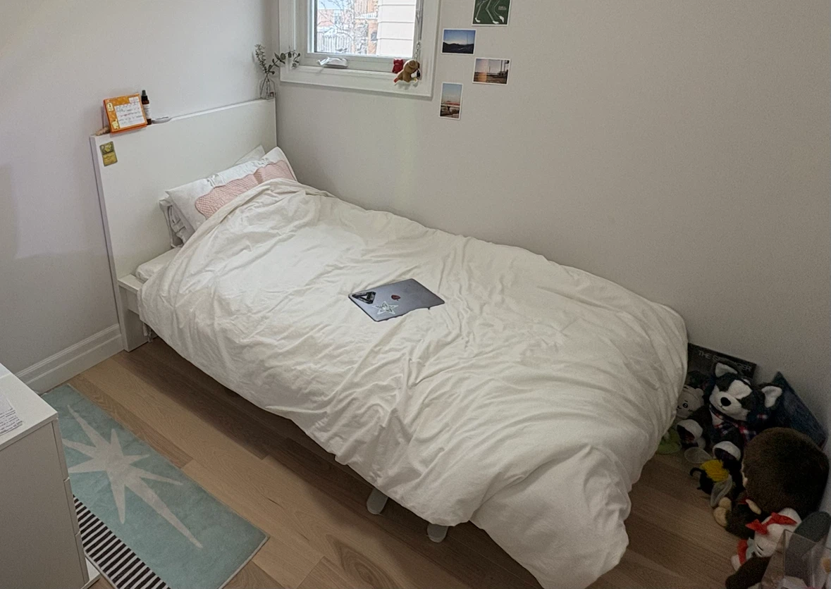White Twin/Single Bed Frame with Headboard and slatted frame - photo 3