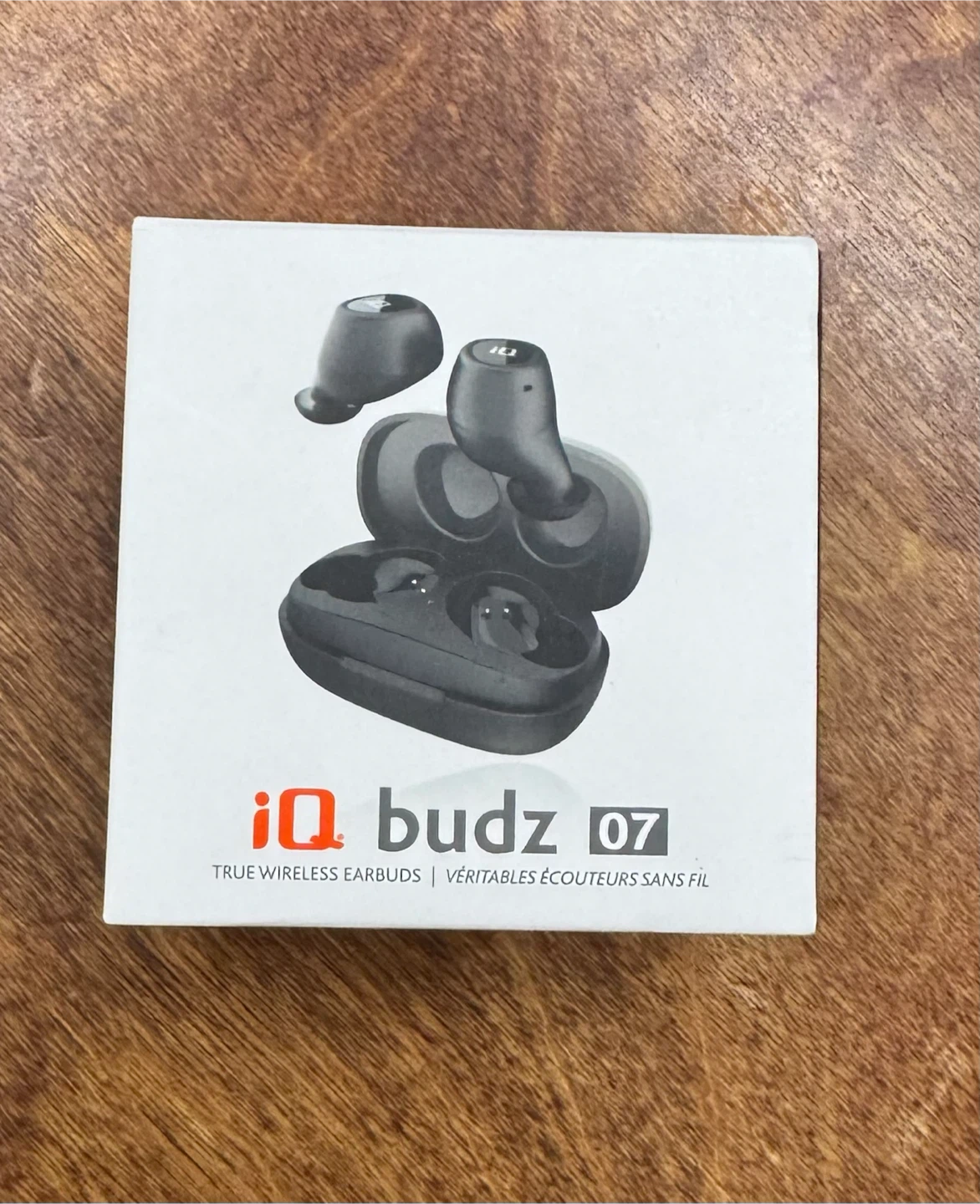 Bluetooth earbuds