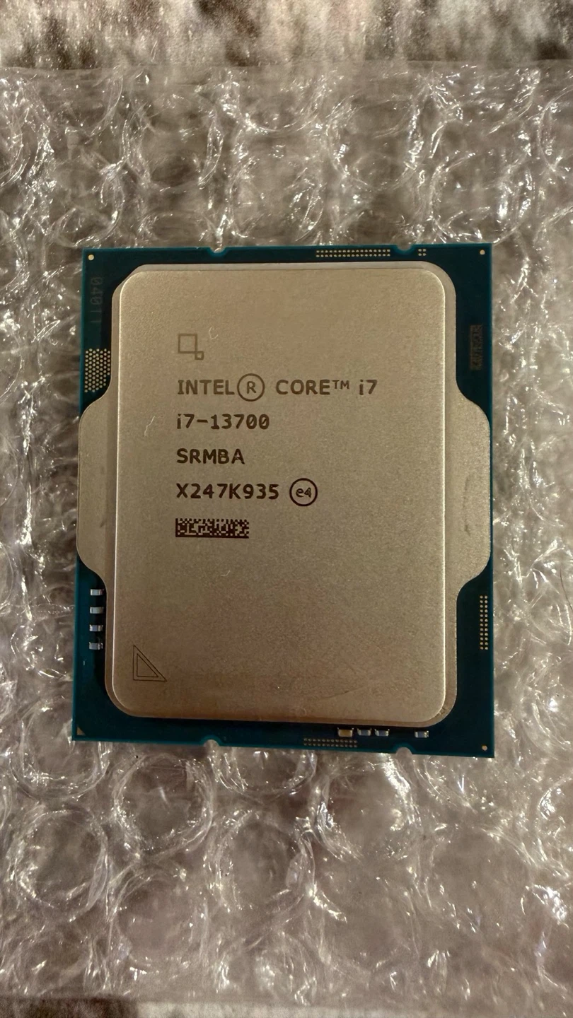 Intel Core i7-13700 CPU 5.2GHz LGA 1700