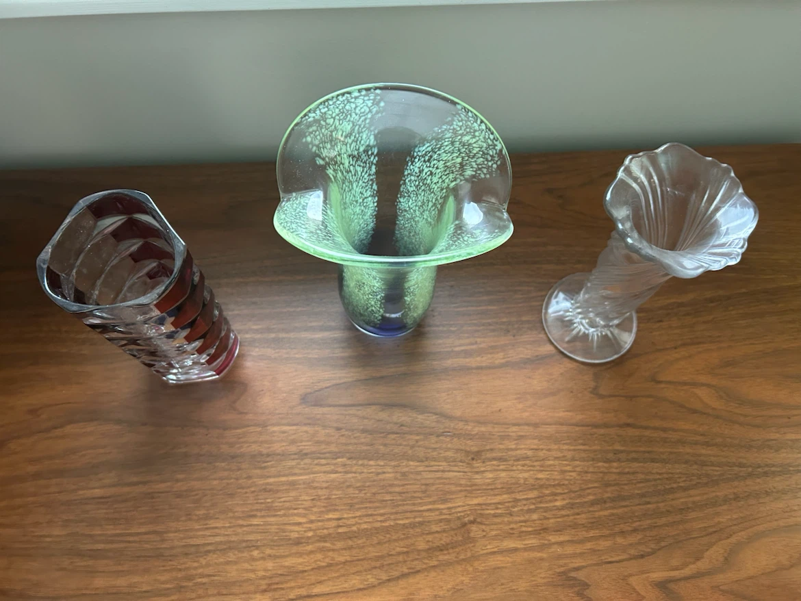 3 VINTAGE VASES ALL FOR $15 (SEE LISTING) - photo 2