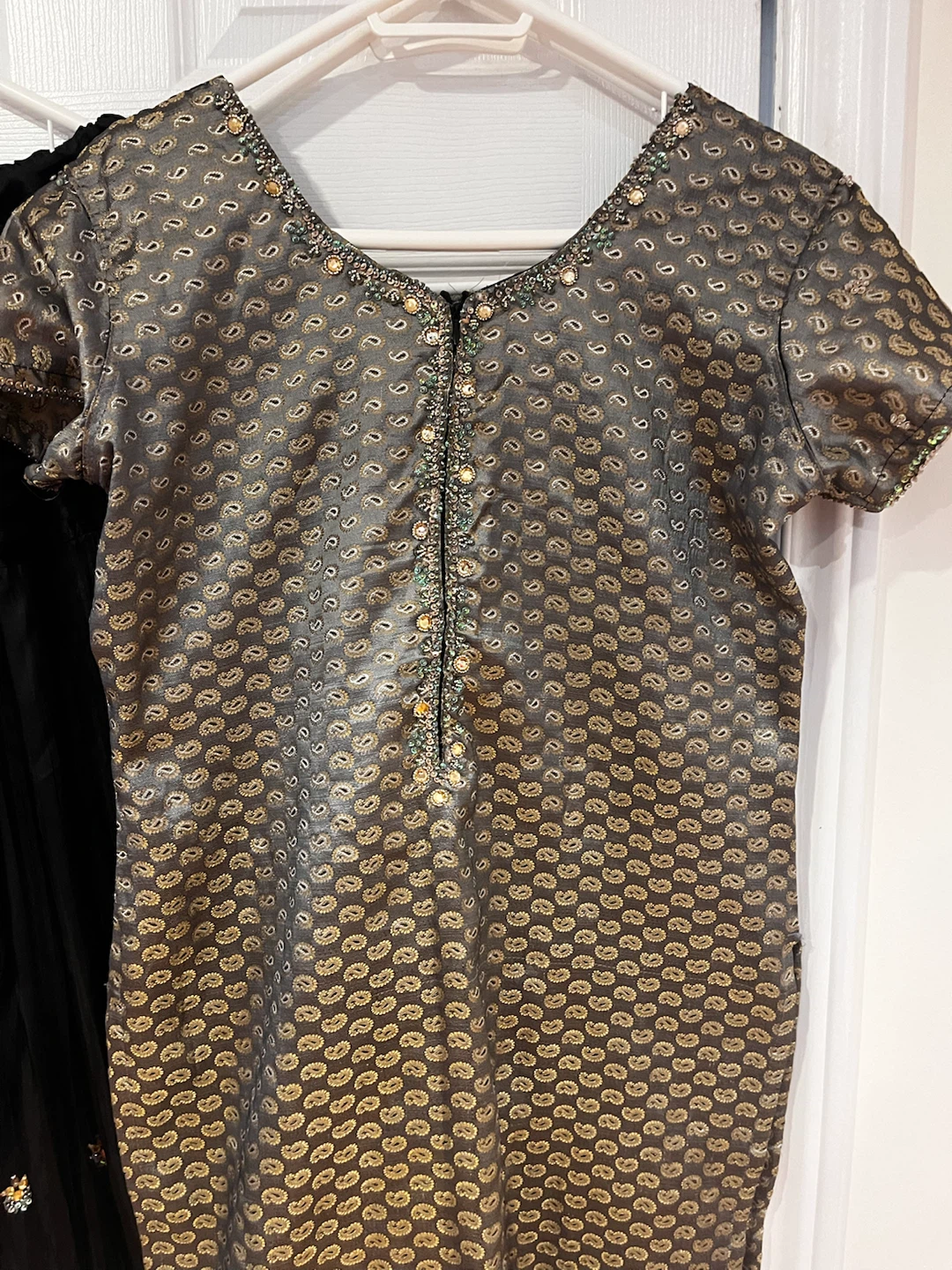 Beautiful Punjabi Suit / Salwar - Black / Grey / Gold - photo 3