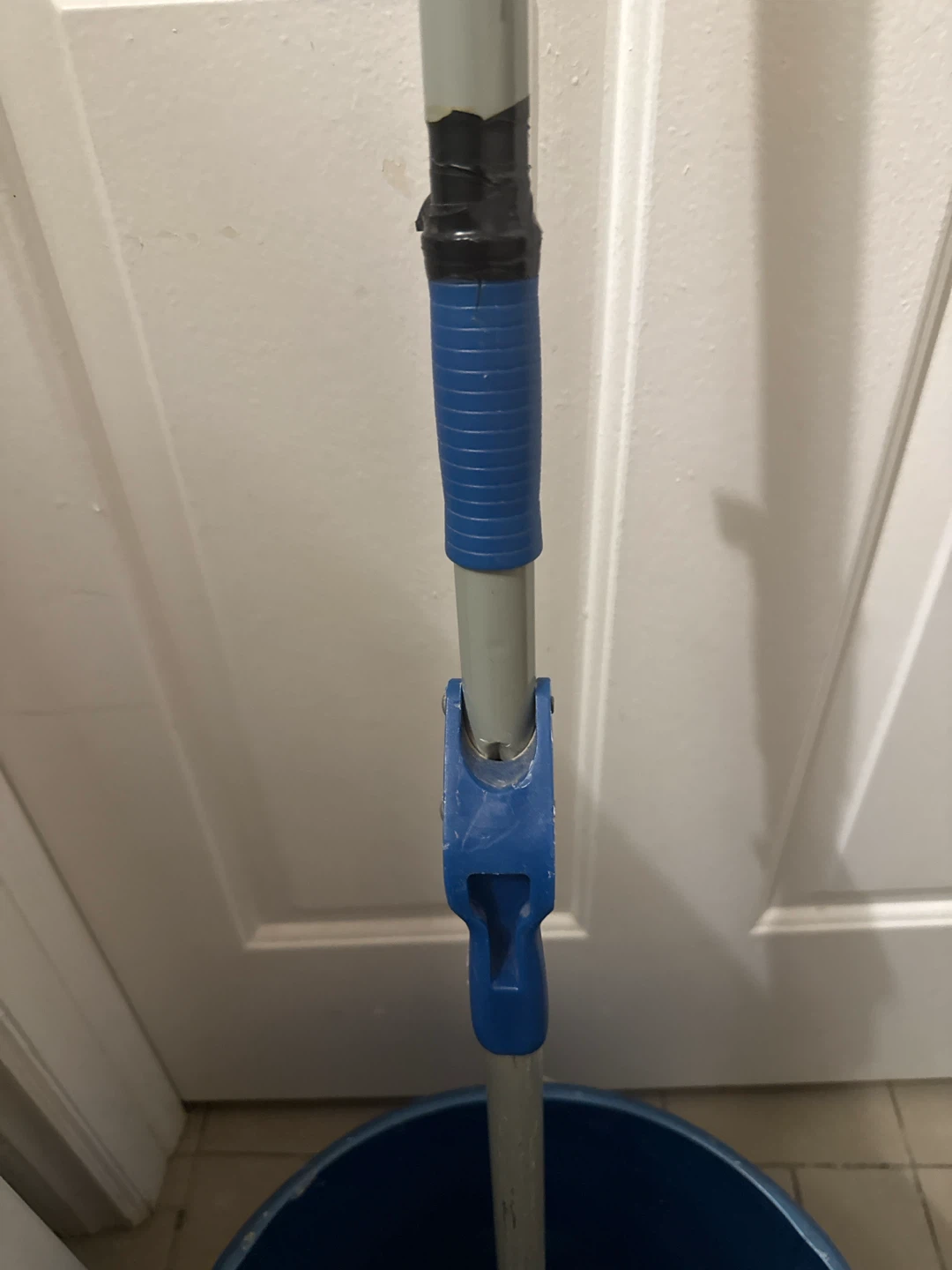 Blue squeegee  Mop and Bucket Set - photo 4