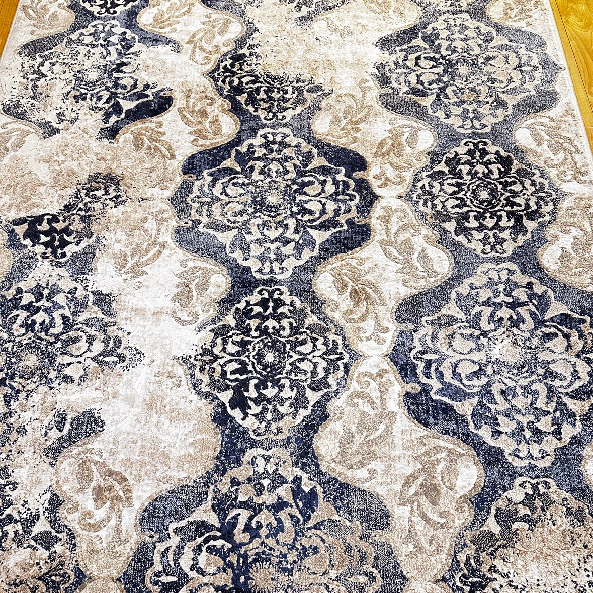 Lauren Drop Damask Area Rug 5'3" x 7'4" - photo 4