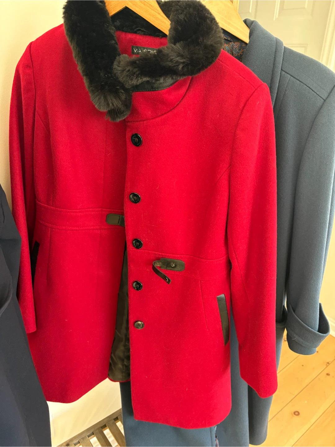 VIA SPIGA Red Wool Blend Coat with Faux Fur Collar - photo 2