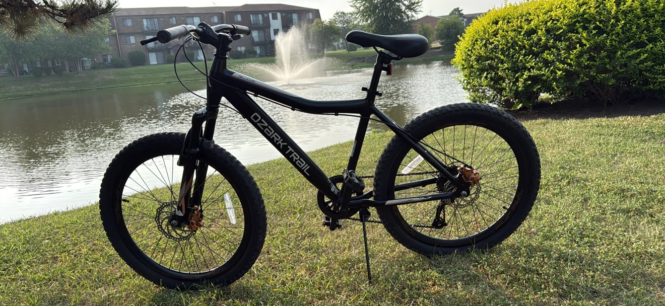 Ozark Trail Mountain Bike - photo 3