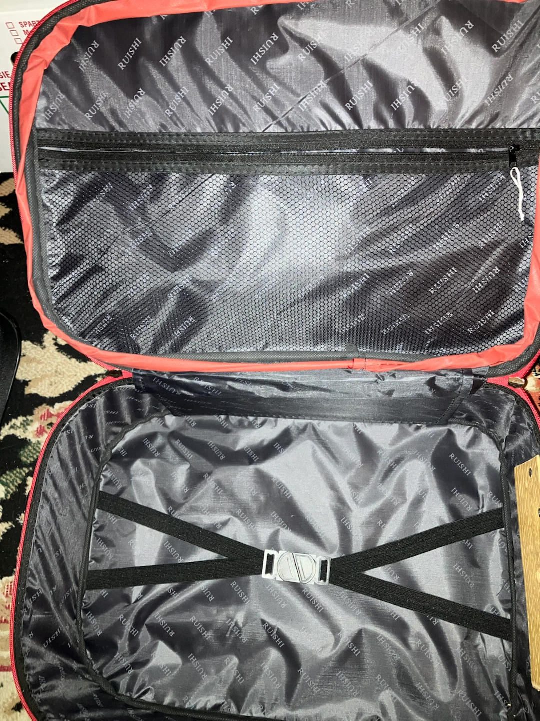 Euro Emporio Red and Black Rolling Carry-on - photo 5