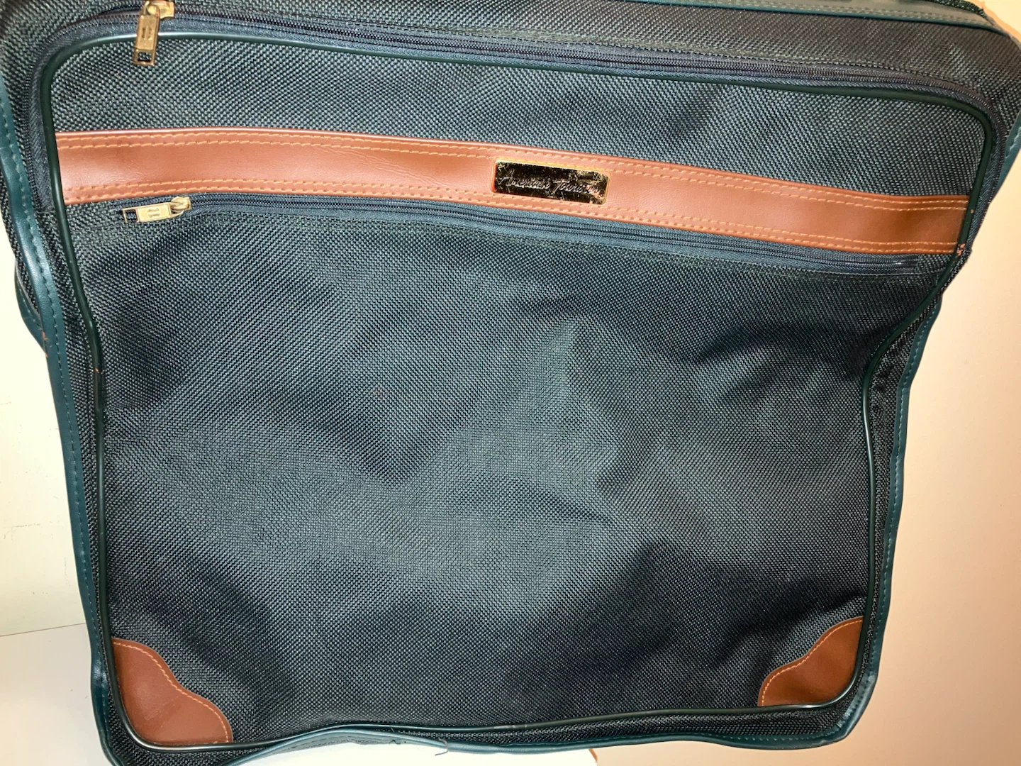 American Tourister Garment Bag