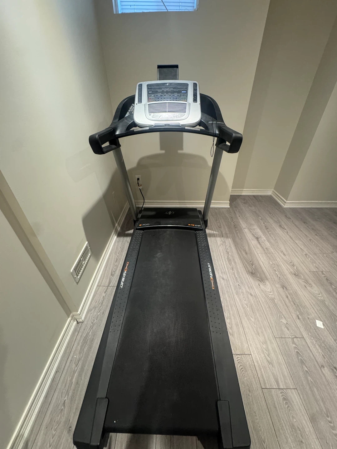 NordicTrack C700 Treadmill