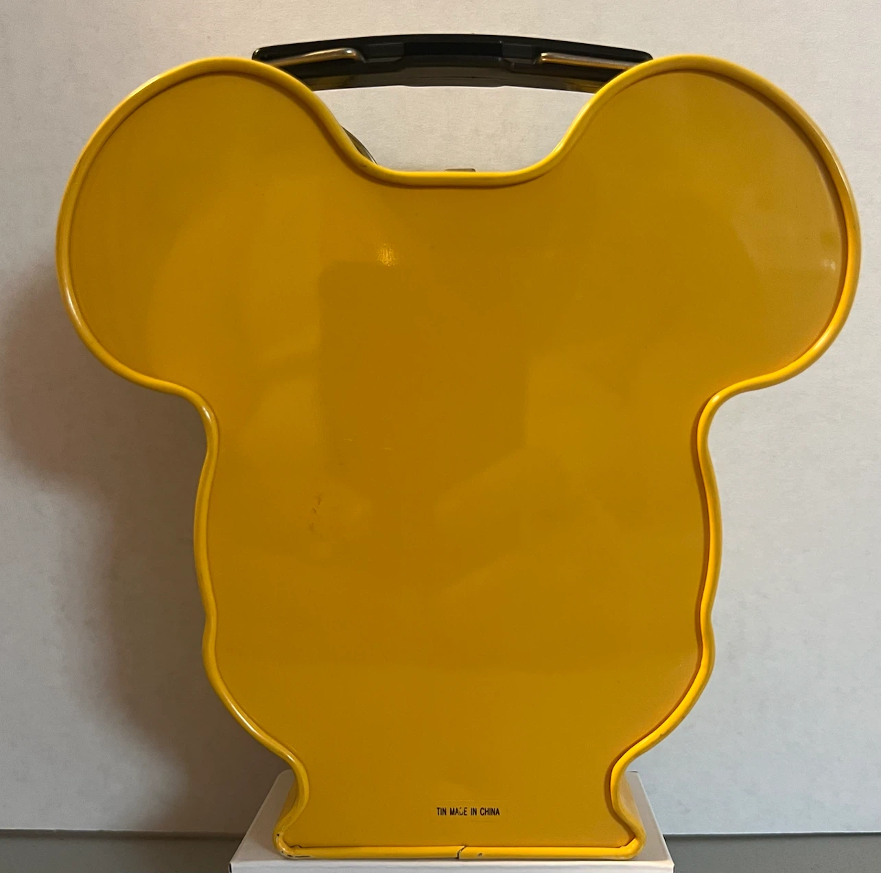 Vintage Disney Mickey Mouse Shaped Tin Lunch Box - photo 4