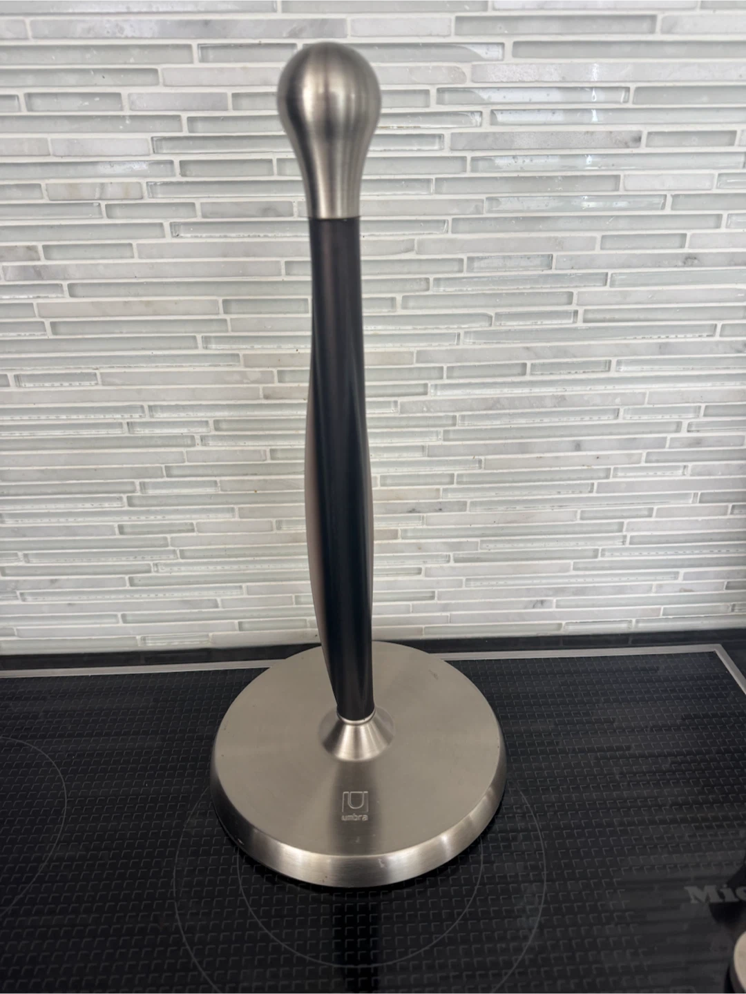 Umbra Tug Paper Towel Holder - photo 4