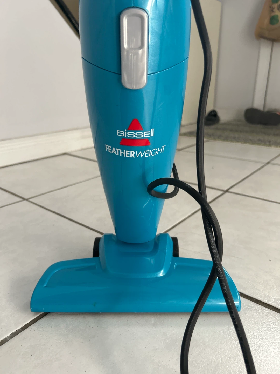 Bissell Featherweight Stick Vacuum - photo 2